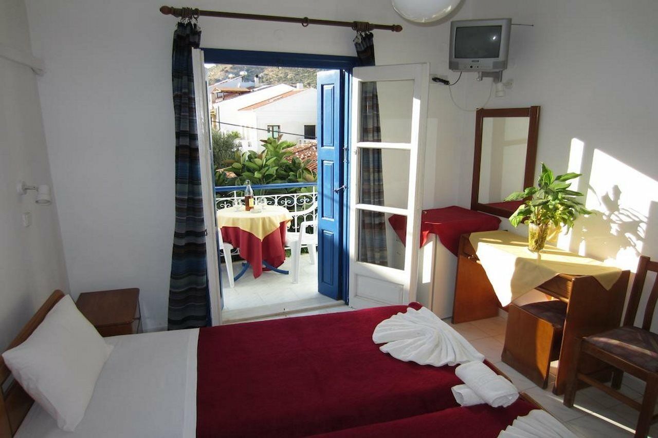פיתגוריו Hotel Mariona מראה חיצוני תמונה